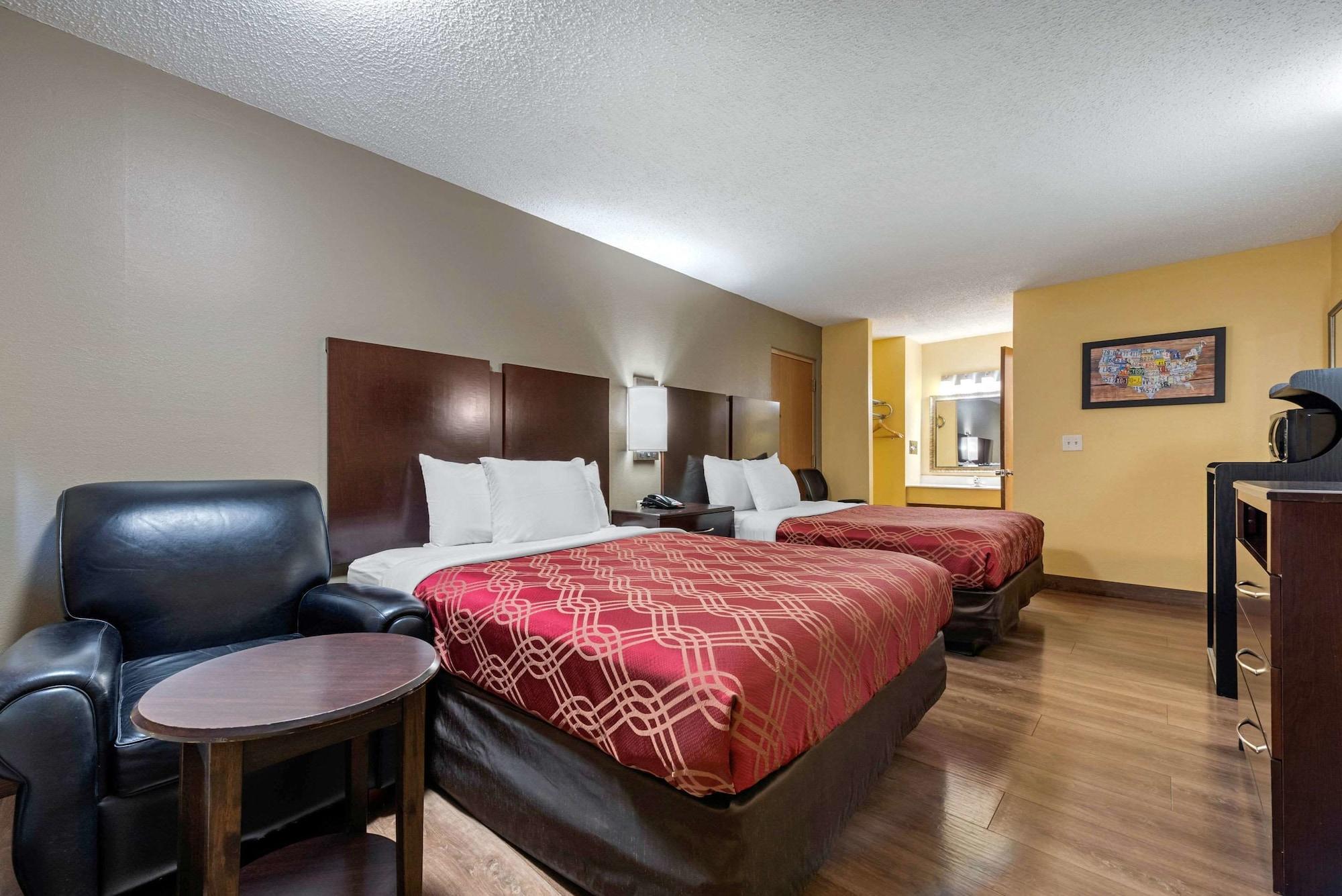 Econo Lodge Lexington Bagian luar foto