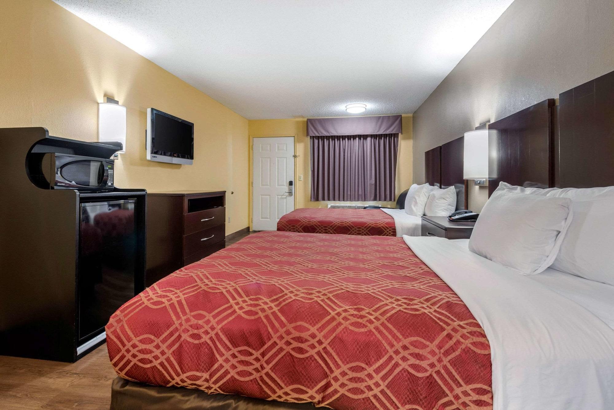 Econo Lodge Lexington Bagian luar foto