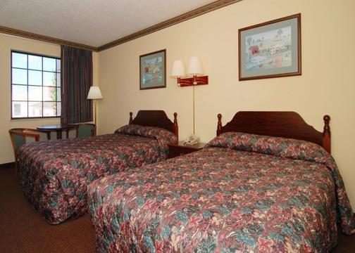 Econo Lodge Lexington Bagian luar foto